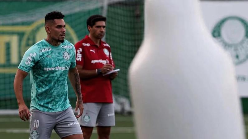 Paulinho será relacionado pelo Palmeiras novamente contra o Santos.