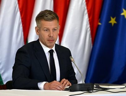 Premiê húngaro sinaliza afastamento do Kremlin após ataque de drones na Ucrânia