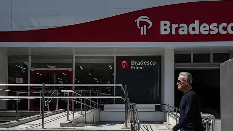 Agência do Bradesco em São Paulo — Foto: Victor Moriyama/Bloomberg