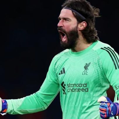Liverpool define futuro de Alisson em acordo definitivo
