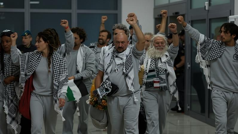 Italian activists from the Global Sumud Flotilla arriving in Fiumicino.