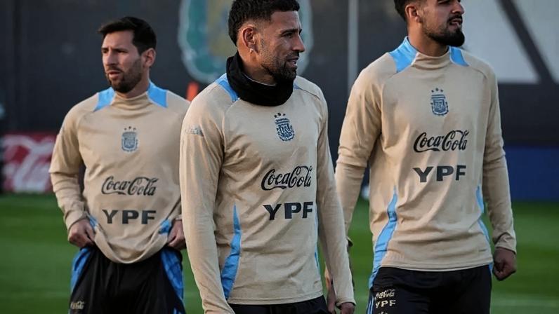 Messi, Otamendi e Flaco López estão entre os convocados do técnico Lionel Scaloni