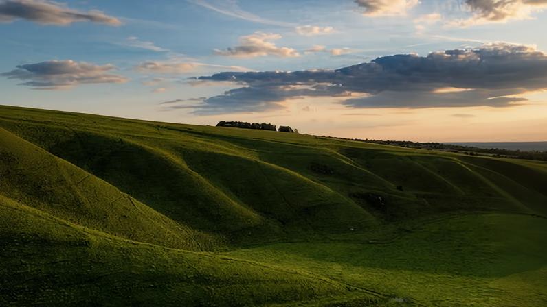 The Ridgeway long distance walking route in the Berkshire Downs near Uffington.