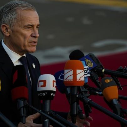 Europa pode restabelecer ordem internacional baseada em regras, afirma Mark Carney