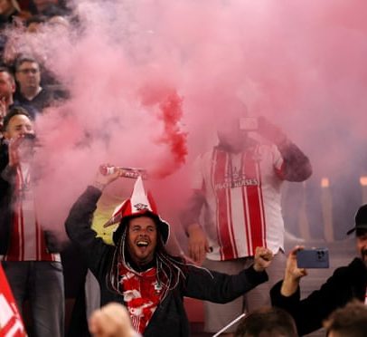 EFL avalia desclassificar Southampton da final de playoffs e atraso