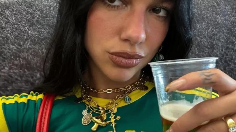 Dua Lipa indica lugares favoritos no Brasil em novo guia de viagens