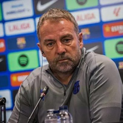 Barcelona decide o futuro de Hansi Flick como técnico
