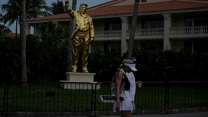 Trump pede à PGA Tour que reintegre LIV após fim do financiamento saudita