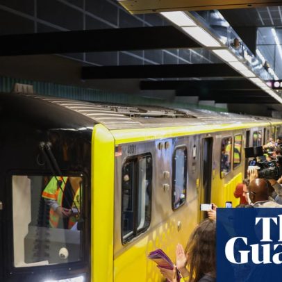 Los Angeles aposta em novas estações de metrô para mudar o trânsito