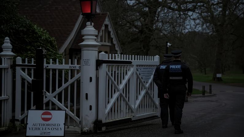 Polícia aponta como testemunha os próprios agentes na investigação de Andrew