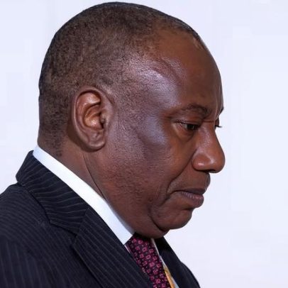 Dinheiro escondido em sofá pode levar a impeachment na África do Sul