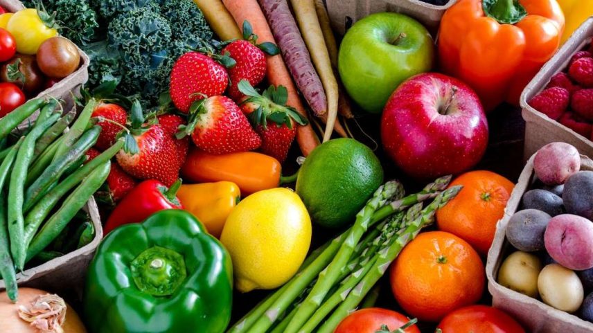A análise realizada nos Estados Unidos avaliou 47 vegetais e identificou pesticidas em 75% dos produtos não orgânicos