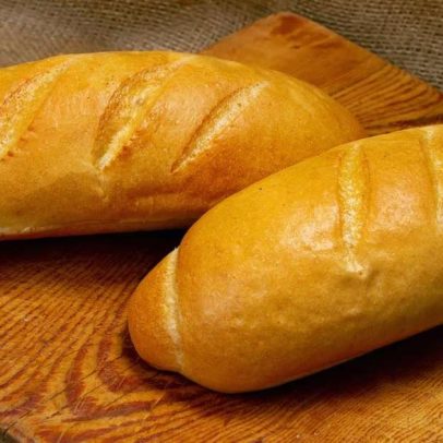 Como fazer pão francês igual ao da padaria: dicas da receita