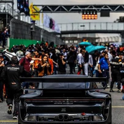 Porsche 911 GT3 R Rennsport chega ao Brasil, único da América Latina
