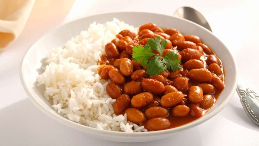 Nutricionistas rebatem críticas e destacam benefícios nutricionais do arroz com feijão, que reúne proteínas, fibras, vitaminas e minerais