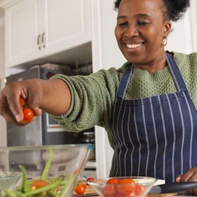 Dieta antiinflamatória ajuda a desinchar o corpo naturalmente