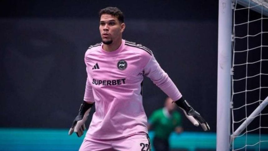 João Pedro foi um dos heróis do Fluxo contra o Dendele –