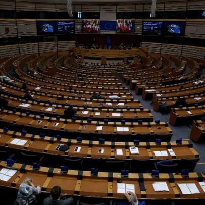 UE planeja reduzir tarifas de importação dos EUA para evitar novas taxas de Trump