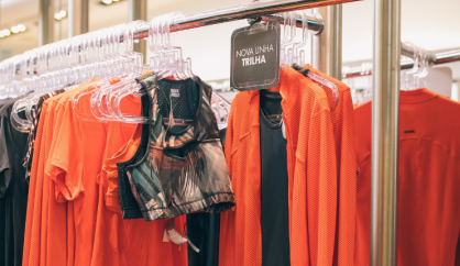 Roupas esportivas em loja da Track&Field em São Paulo