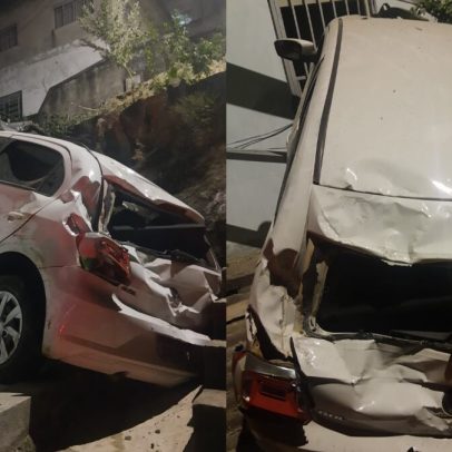 Motorista embriagado perde controle e carro cai em casa no Carlos Prates
