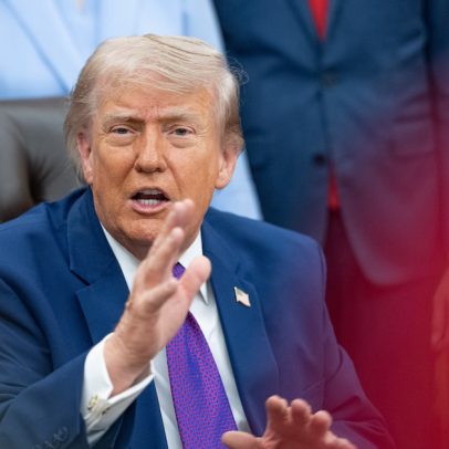Trump diz que cessar-fogo EUA-Irã está em suporte de vida