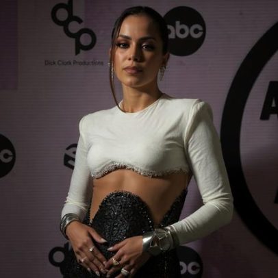 Anitta relembra fase difícil: Era um buraco muito profundo