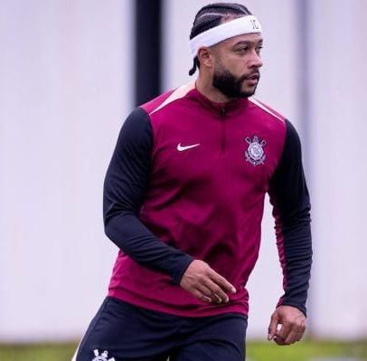 Renovação entre Corinthians e Memphis enfrenta entrave