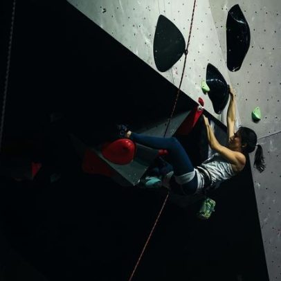 Marina Dias vence etapa da Copa do Mundo de paraescalada nos EUA