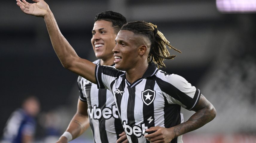 Danilo - Botafogo x Racing - Sul-Americana - Niltão — Foto: Andre Durão