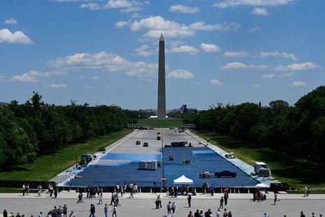 Donald Trump ordered a renovation to paint the drained pool with an ‘American flag blue’ liner.