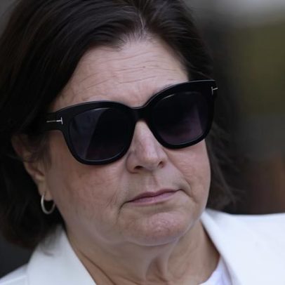 Estrategista democrata na Califórnia admite culpa em fraude de 225 mil dólares
