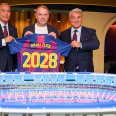 Barcelona renova contrato de Hansi Flick até 2028