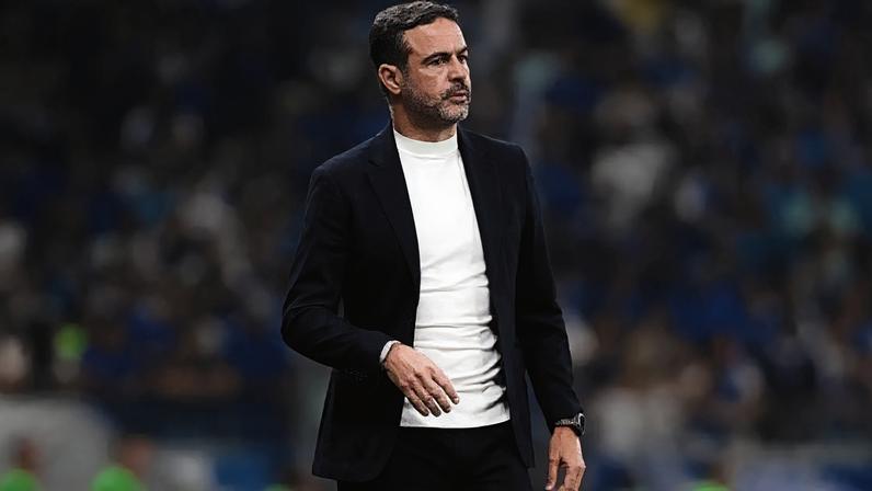 Artur Jorge analisa derrota do Cruzeiro: torcida não merecia