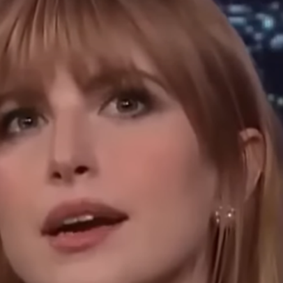 Hayley Williams revela a influência mais bizarra do Paramore