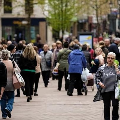 Eleitores do Reform UK são mais progressistas do que aparentam