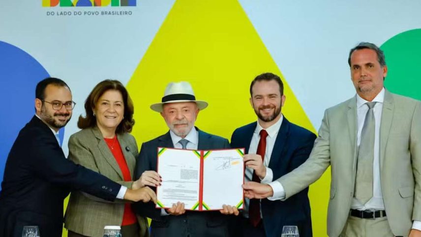 Assinatura da Medida Provisória