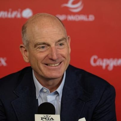 Jim Furyk diz aos jogadores dos EUA que Ryder Cup deve ser prioridade
