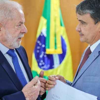 Coordenador da campanha de Lula afirma que Flávio Bolsonaro atingiu o teto de votos