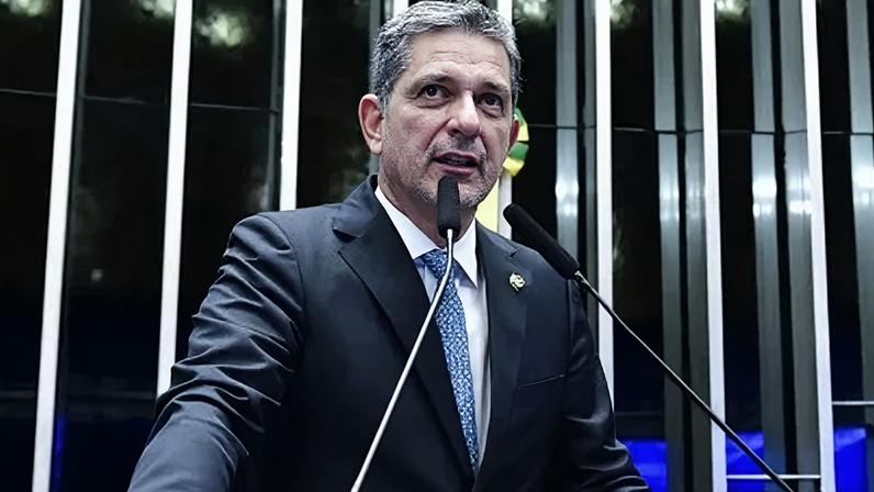 Senador Rogério Carvalho (PT-SE)