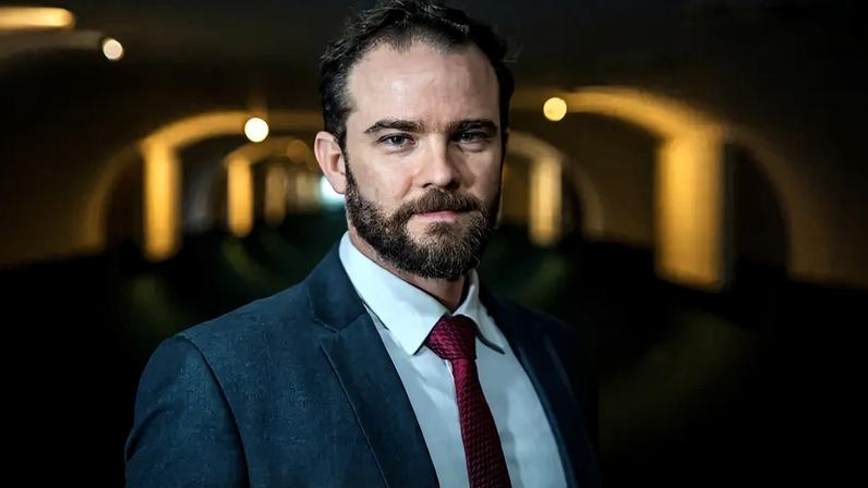 Dario Durigan (Diogo Zacarias)