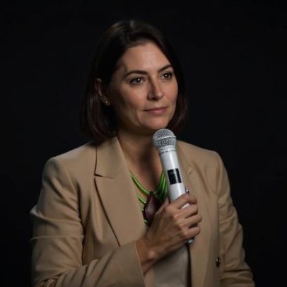 Datafolha inclui Michelle Bolsonaro em pesquisa sobre eleição presidencial