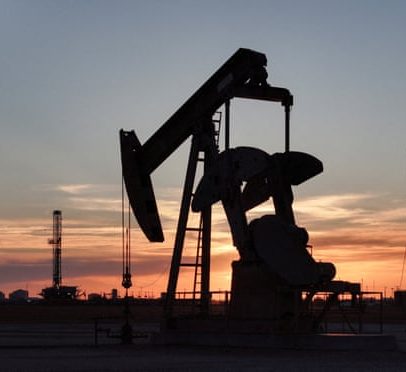 Preços do petróleo caem após Trump afirmar negociações com Irã em estágio final