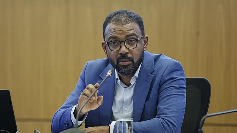 O diretor de Fiscalização do BC, Ailton de Aquino — Foto: Raphael Ribeiro/BC
