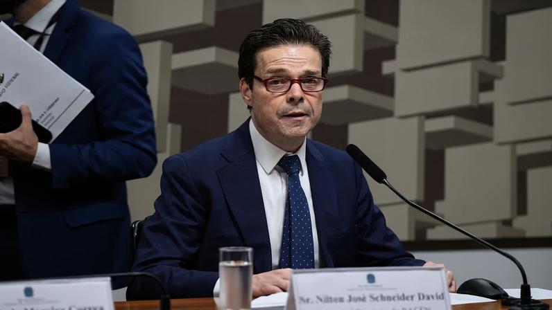 Comissão de Assuntos Econômicos CAE realiza sabatina de indicados para cargos de diretoria no Banco Central. Mesa:indicado para cargo de diretor no Banco Central MSF 58/2024, Nilton José Schneider Dav