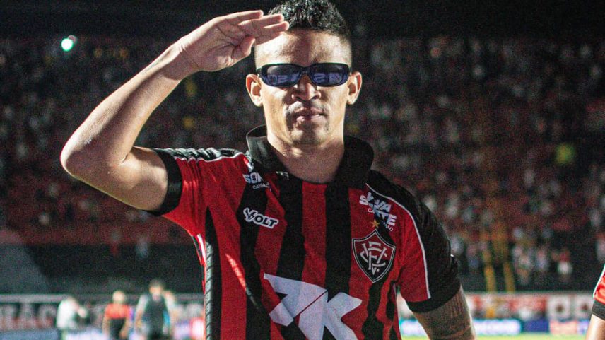 Erick comemora gol em Vitória x Sport (Foto: Victor Ferreira / EC Vitória)