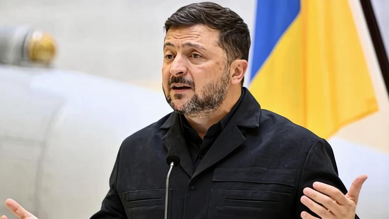 Guerra na Ucrânia: Rússia prepara novo ataque maciço, afirma Zelenski