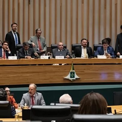 Suspeita de espionagem afasta diretor da Câmara Legislativa do DF