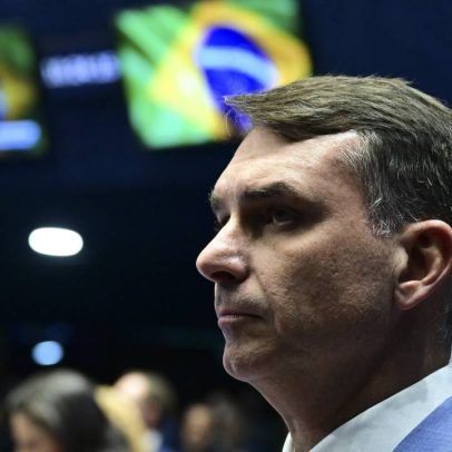 Relação entre Flávio Bolsonaro e Daniel Vorcaro mobiliza artistas
