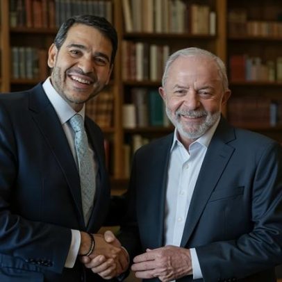 Messias acompanha Lula em agenda em São Paulo durante férias