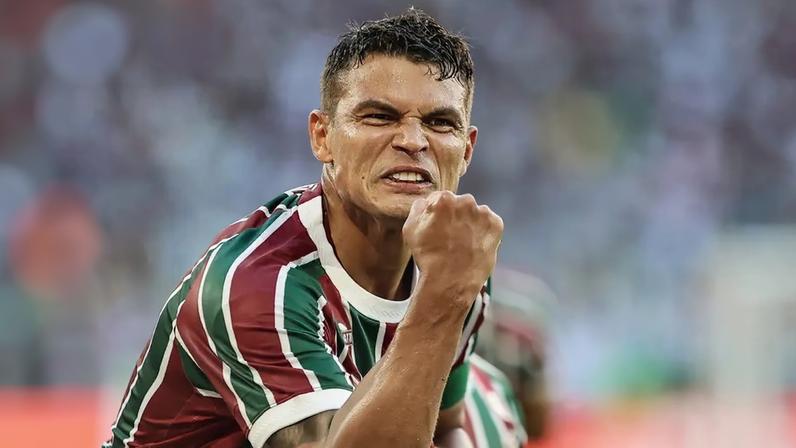 Thiago Silva comemora gol pelo Fluminense (Foto: Lucas Merçon/ Fluminense FC)